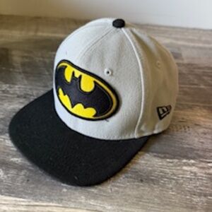 Batman DC Comics New Era 9Fifty Youth Hat Snapback Adjustable Cap
